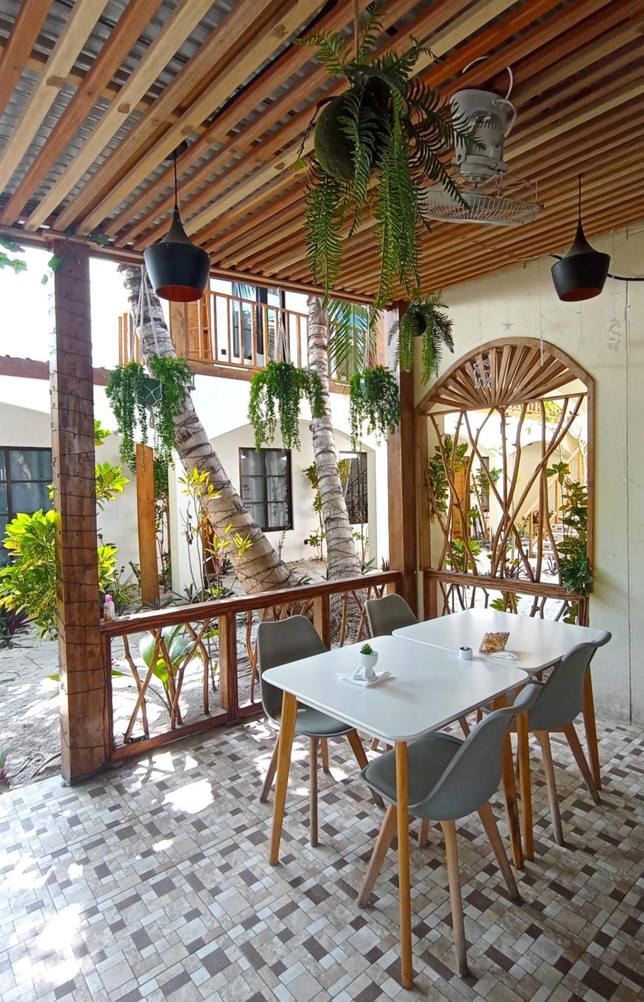 Ahiva Village Fulhadhoo Exterior photo