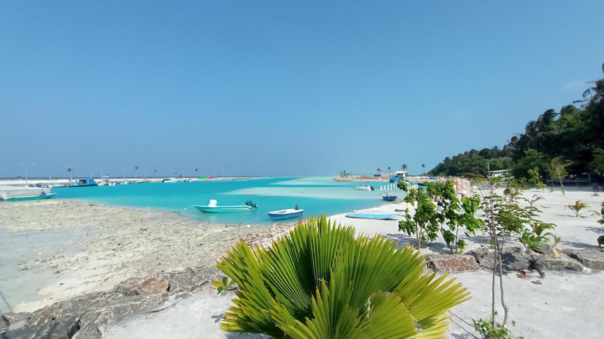 Ahiva Village Fulhadhoo Exterior photo